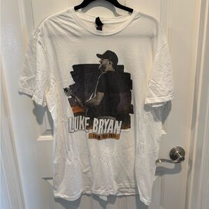 Luke Bryan 2024 Farm Tour Marshville White Graphic T-Shirt Size 2XL